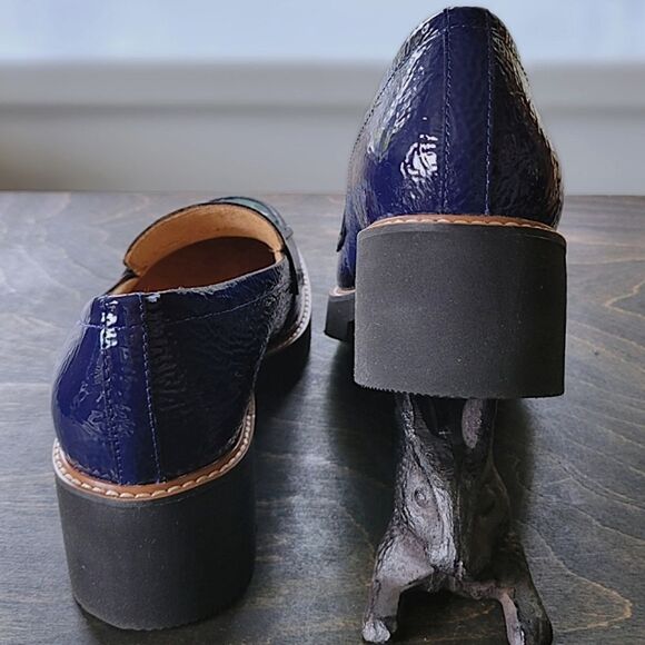 *Last Chance!* Naturalizer Darcy Fringe Leather Loafer in Haven Blue size 8W - Picture 8 of 13